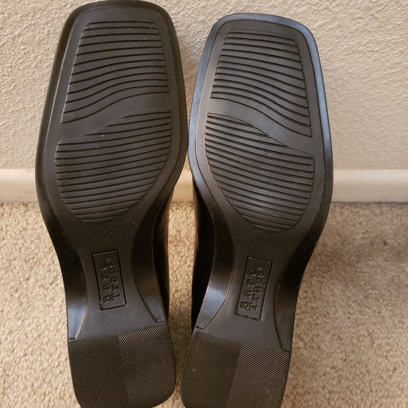 Bare Traps black shoes - Picture 4 of 5